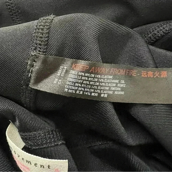 Free People FP Movement Black Shiny Leggings Pants Size Small Urban Outfitters - Picture 12 of 16